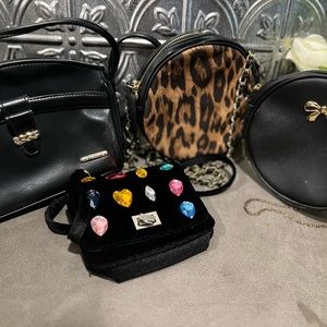Lot of 4 Small Winter Purses